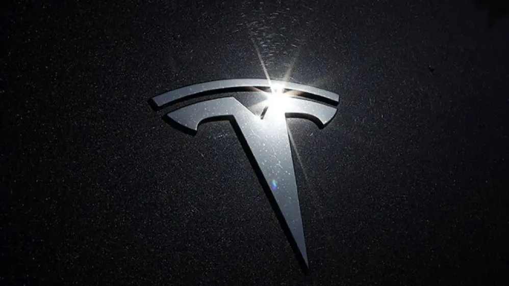 Tesla PHK 601 Karyawan di California, Ada Apa?