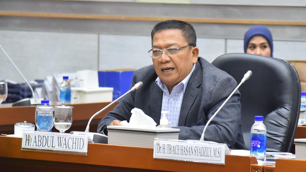 Komisi VIII Soroti Kasus Penangkapan 37 Jemaah Haji Asal Makassar Bervisa Palsu