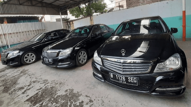 Mau Beli Mercy Bekas? Cek Dulu Bagian Ini!