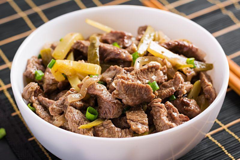 Ahli Gizi RSCM Bantah Mitos Makan Daging Kambing Tingkatkan Risiko Hipertensi, Tapi...