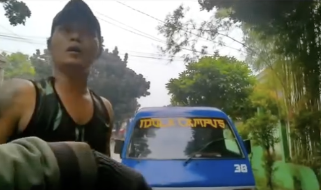 Polisi Cek Viral Sopir Angkot di Bogor Lawan Arah-Pukul Pemotor yang Negur