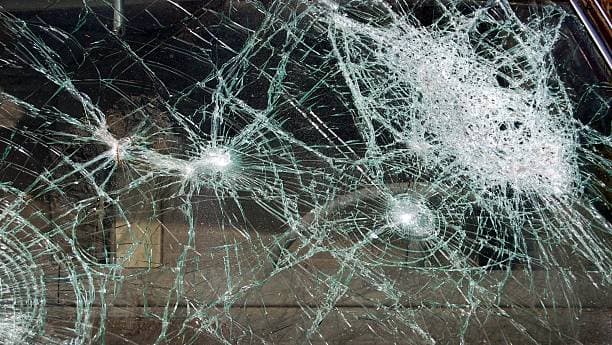 Empat Korban Tewas Usai Mobil Honda Freed Pecah Ban-Tabrak Mitsubishi L300 di Aceh Besar