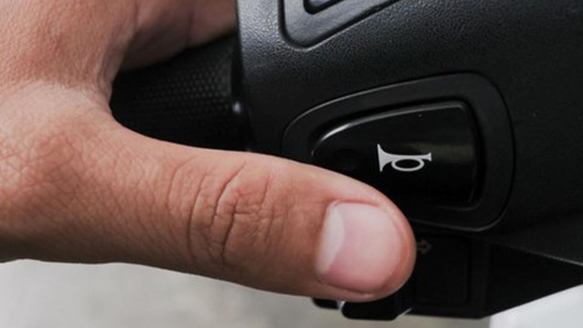 Ini Penyebab Klakson Motor Mati, Nomor 5 Parah!