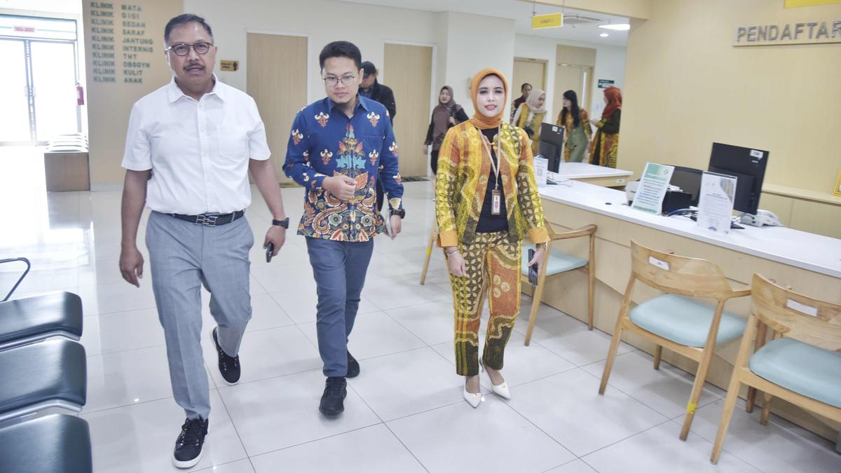 BURT Tinjau Penerapan Jamkestama di RS Hermina Banyumanik