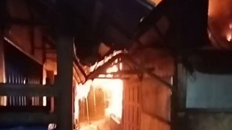 Puluhan Kios di Pasar Segiri Samarinda Habis Terbakar Diduga gegara Korsleting Listrik