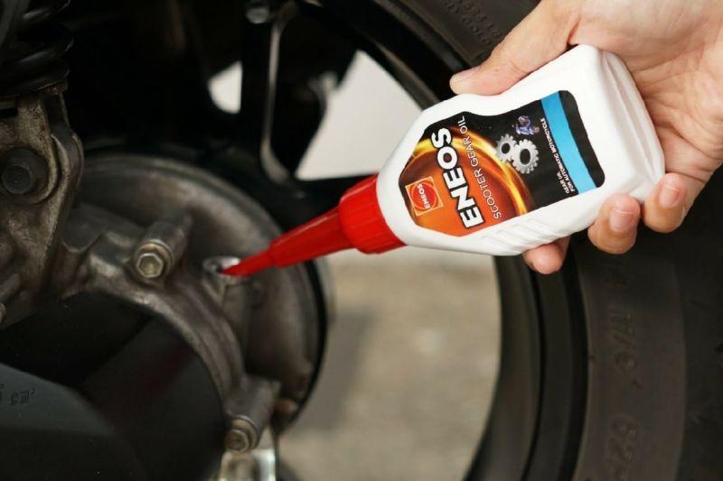 Ini Alasan Pentingnya Rutin Ganti Oli Kendaraan