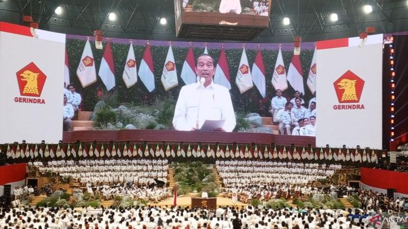 Gembiranya Jokowi Hadiri Rapimnas Gerindra, Pimpin Yel-yel hingga Pekikkan Nama Prabowo