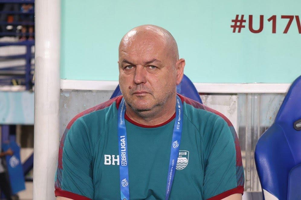 Pelatih Persib Puji Penampilan Timnas Indonesia di Kualifikasi Piala Dunia