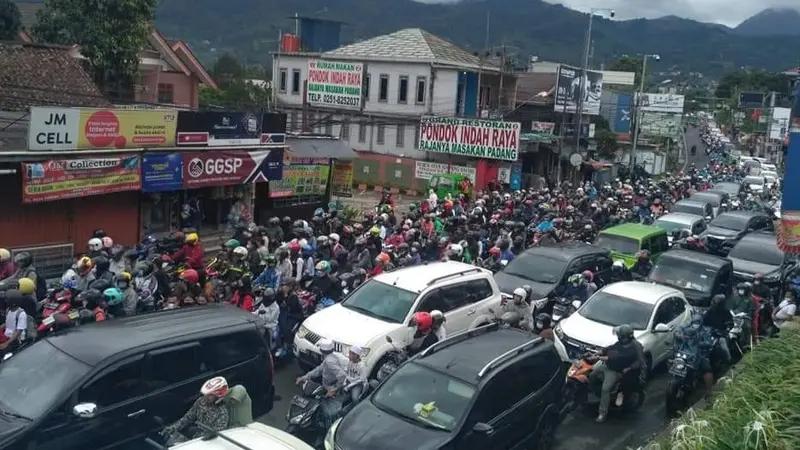 Macet Horor di Puncak Makan Korban, Korlantas Polri Segera Turun Tangan