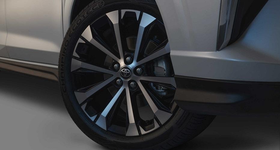 Ini 5 Penyebab yang Dapat Merusak Velg Ban Mobil, Jangan Disepelekan!