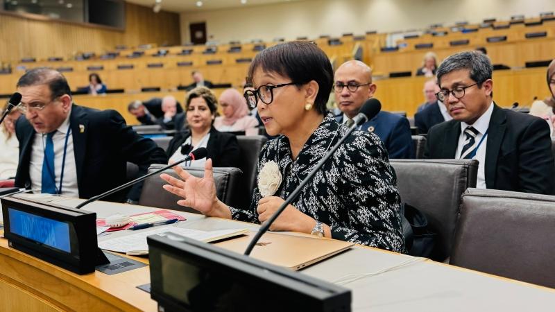 Tegas! Menlu Retno Minta Semua Negara Akui Palestina