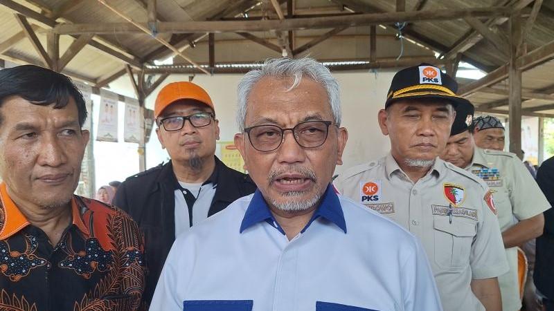 Cagub Ahmad Syaikhu Janji bakal Teruskan Program Unggulan Aher