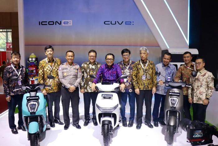 AHM Kenalkan Motor Sport Listrik Terbaru di IMOS 2024
