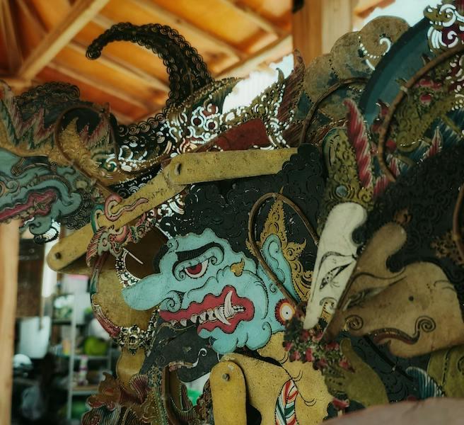 Perjalanan Panjang Wayang di Indonesia: Dari Ritual Sakral hingga Hiburan Modern