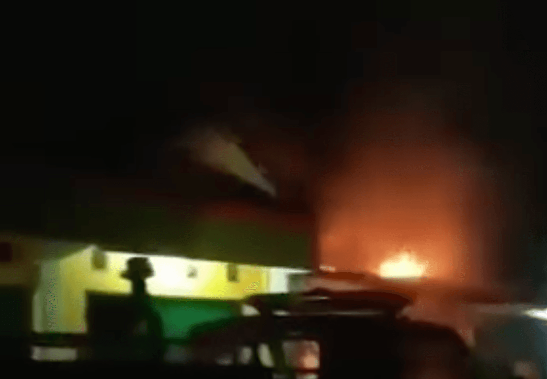 4 Orang Luka Bakar Akibat Kebakaran Kios di Cilodong Depok