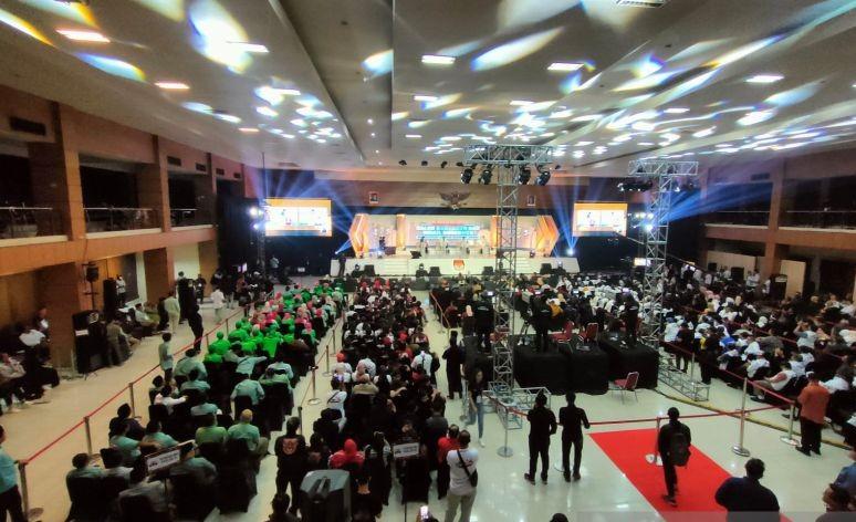 Debat Perdana Pilkada Jabar, KPU Ajak Pemilih Berbondong ke TPS