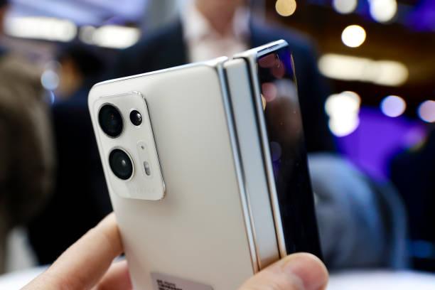 Nicholas Saputra Ungkap Kolaborasi OPPO X Maison Kitsuné, Bakal Hadirkan Smartphone Bergaya Fashion