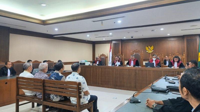 2 Eks Kepala Balai KA Divonis 4 dan 4,5 Tahun Penjara Terkait Kasus Korupsi Jalur Kereta