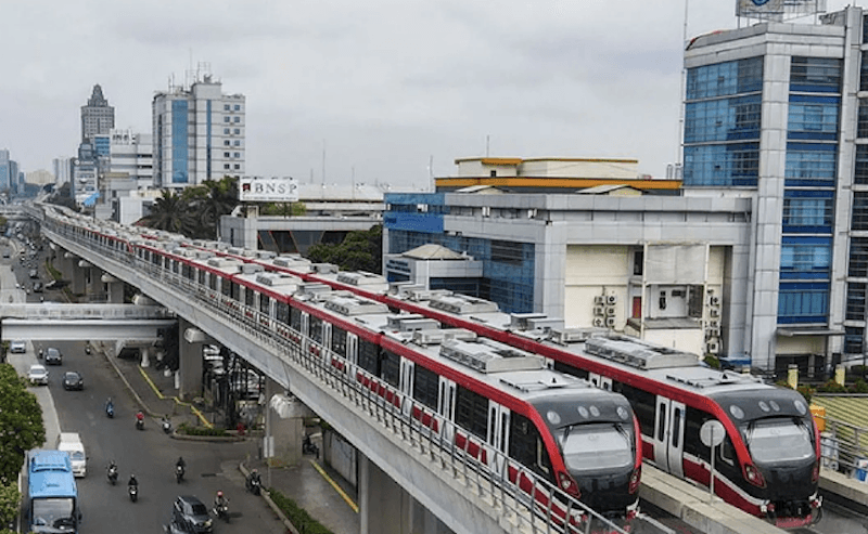 Evakuasi Penumpang LRT Berjalan Lancar