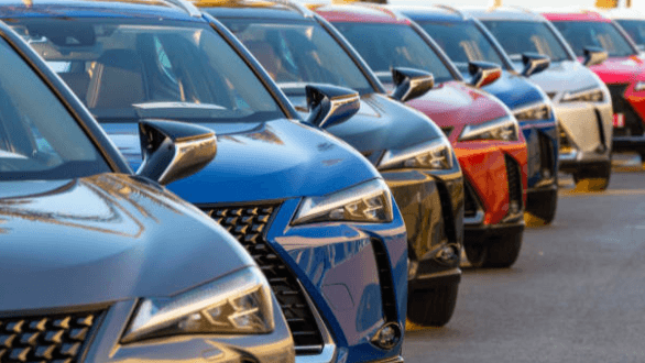 6 Pilihan Mobil 3 Baris Ideal untuk Perjalanan Jauh Jelang Libur Nataru