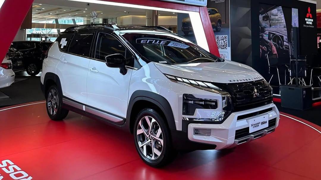 Xpander Cross: Perubahan Desain dan Fitur, Segini Harga Terbarunya Jelang Akhir Tahun!