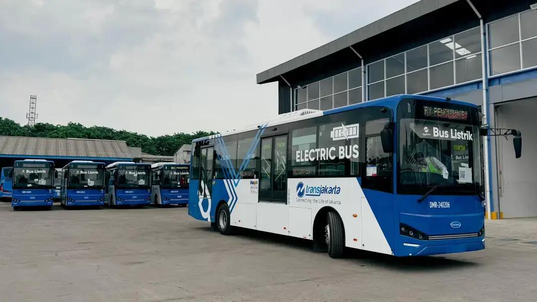 Kabar Gembira! Naik TransJakarta dan LRT-MRT Cuma Rp1, Berlaku Hari Ini dan Besok