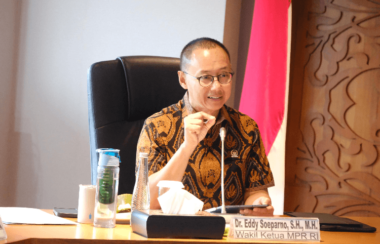 Retreat Kepala Daerah, Eddy Soeparno: Pusat dan Daerah Lari Bersama Kejar Target 8 Persen