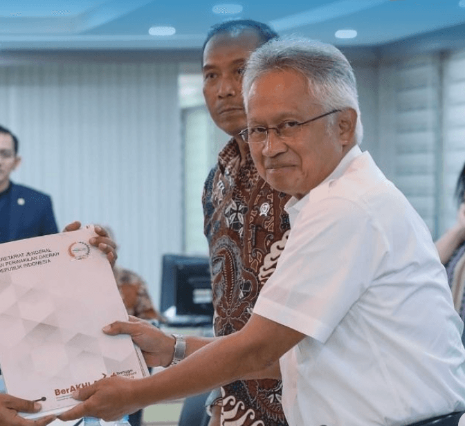 Rentetan Marah-marah Menteri Satryo yang Memicu Drama Pemecatan ASN