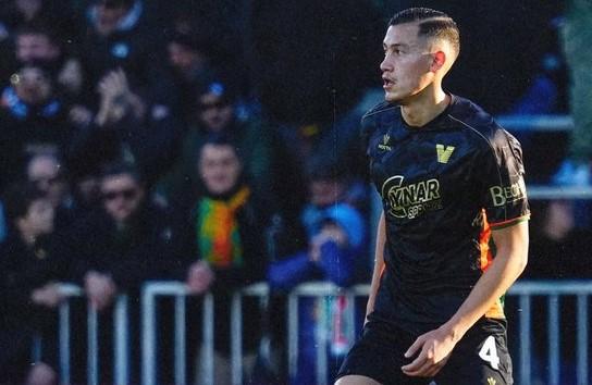 Bang Jay tidak Tergantikan, Venezia Imbangi Verona 1-1