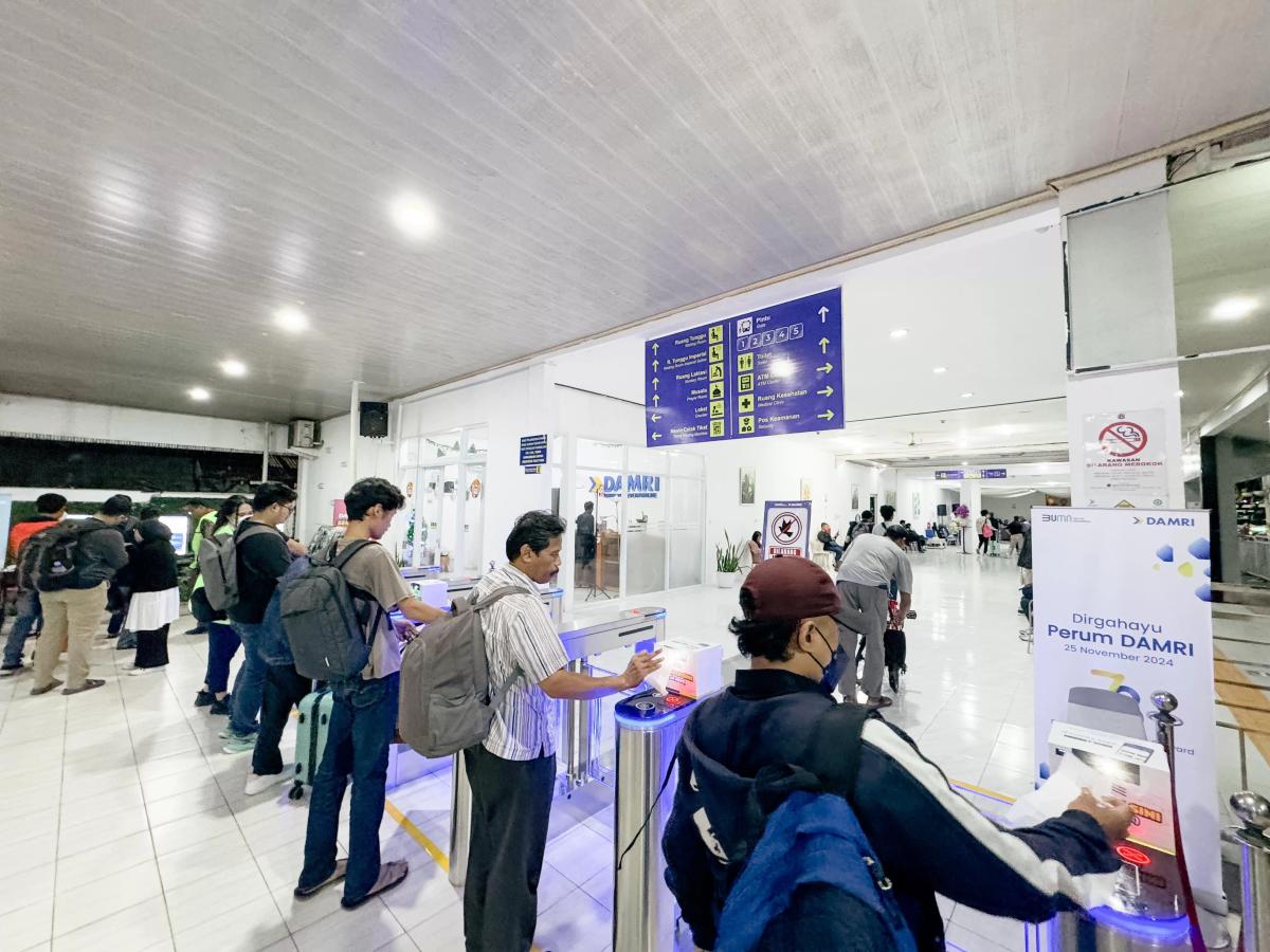 Damri Melayani 23.744 Penumpang pada Momen Libur Panjang Isra Miraj dan Imlek