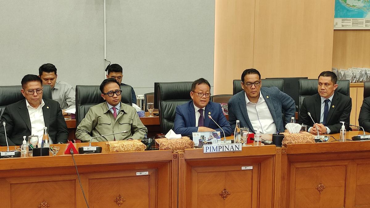 Tanpa Sosialisasi, Komisi XII DPR Kritik Keras Penghapusan LPG 3 Kg di Pengecer