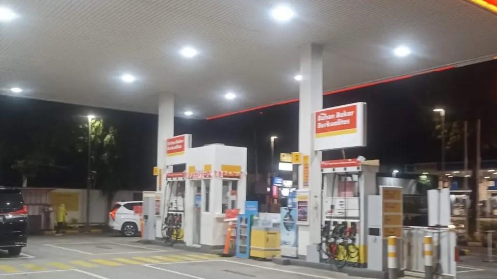 Bahlil Tegaskan Pemerintah Bukan Biang Kerok BBM Shell Kosong: Izin Impornya Sudah Diberikan!