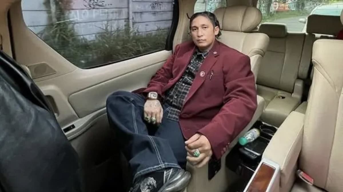 Firdaus Oiwobo Minta MA Cabut Pembekuan Sumpah Advokatnya agar Bisa Sidang Lagi