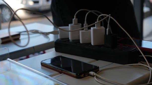 4 Penyebab HP Dicas Malah Berkurang, Bisa Ngerusak ke Mana-mana?