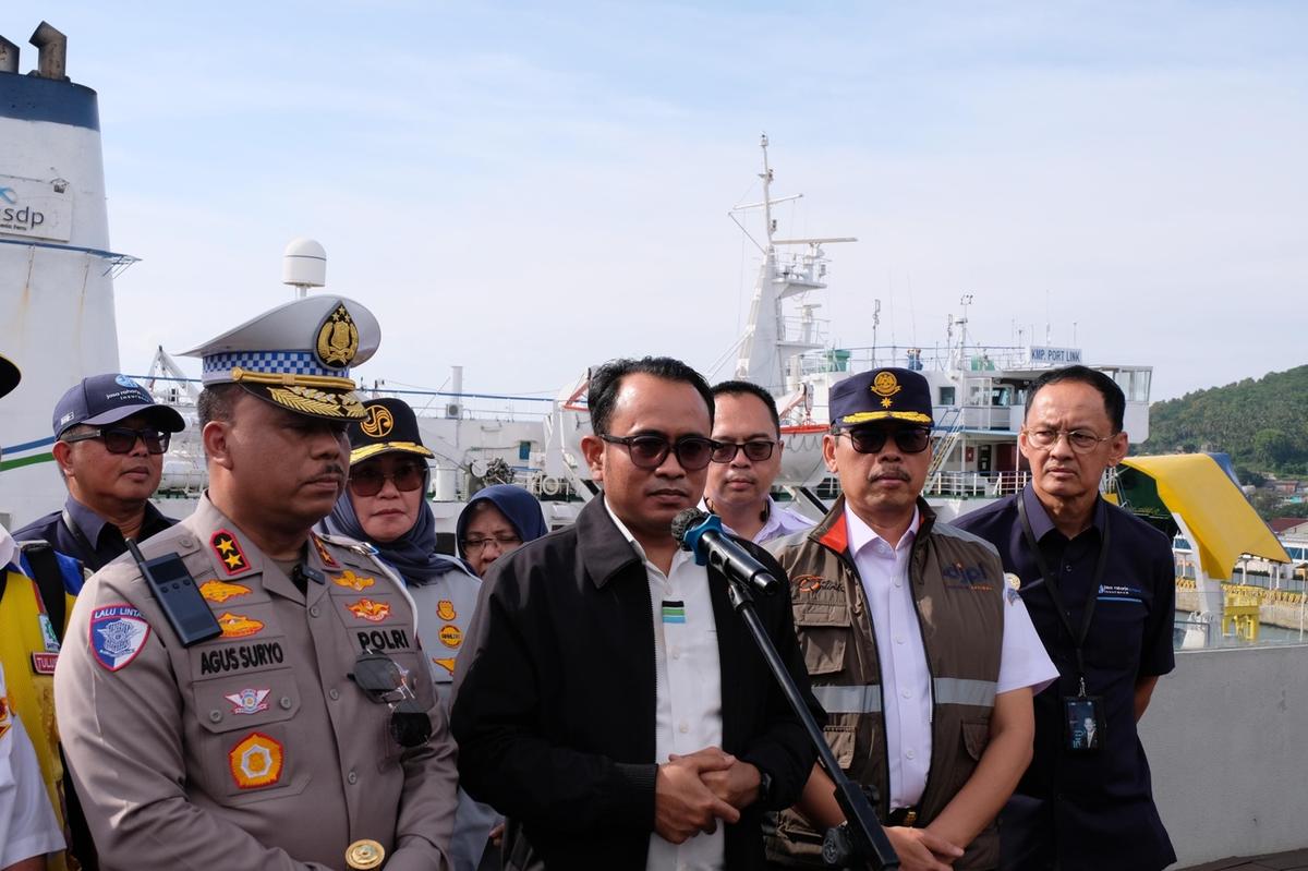 ASDP bersama Kakorlantas Polri Gelar Rapat Koordinasi Kesiapan Layanan Penyeberangan Angkutan Lebaran 2025