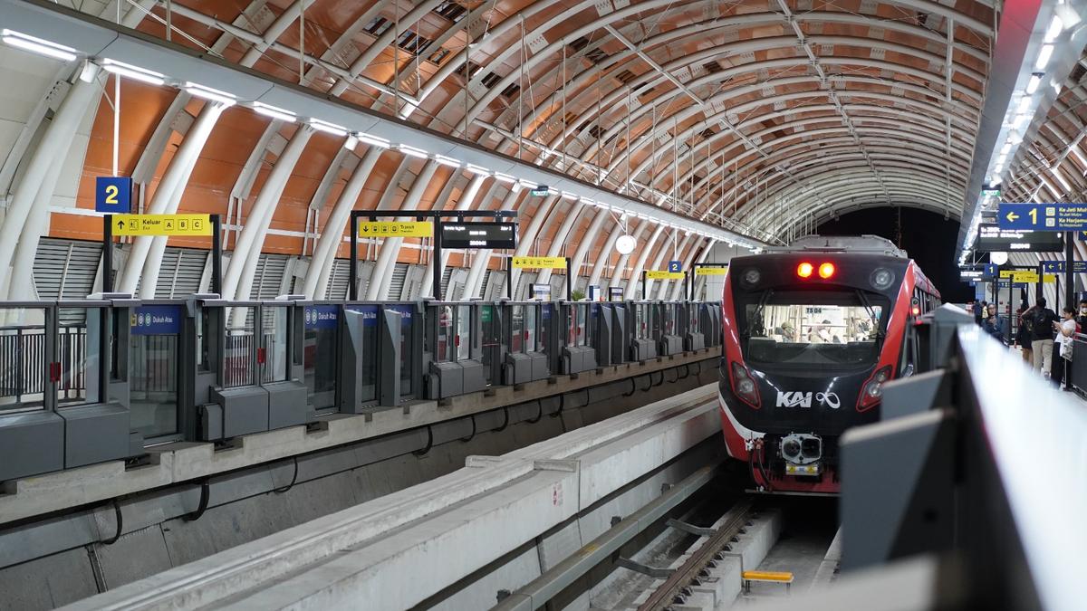 KAI Gandeng DJKA dan BTP Jakarta Lakukan Ramp Check di LRT Jabodebek