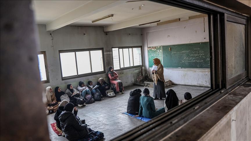 Ratusan Ribu Siswa Gaza Kembali Aktif Bersekolah