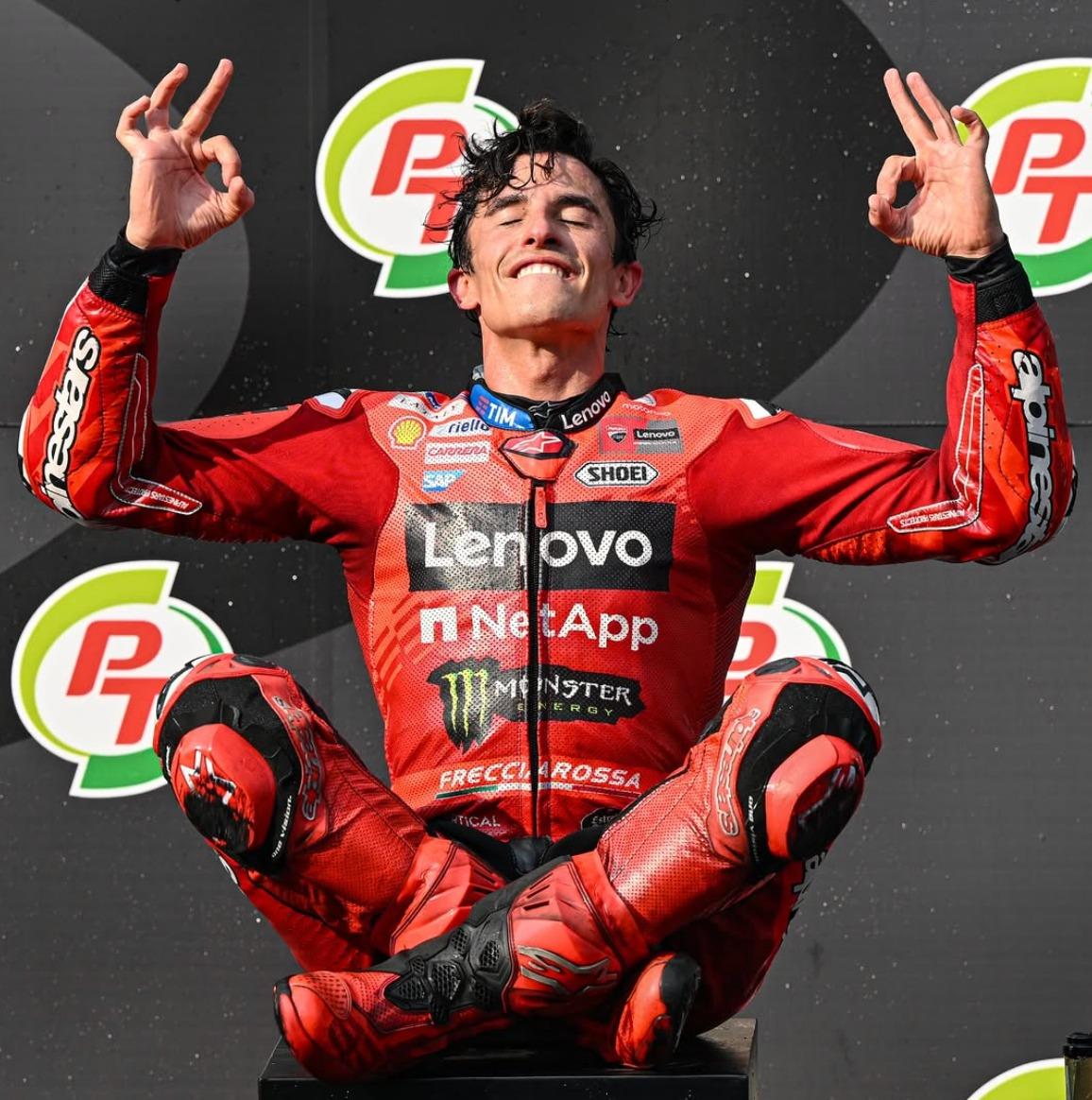 Marc Marquez Sabet Kemenangan Dramatis di MotoGP Thailand 2025, Kalahkan Adiknya Sendiri