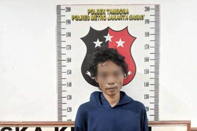 Polisi Tangkap Pencuri Ponsel di Kontrakan Tambora