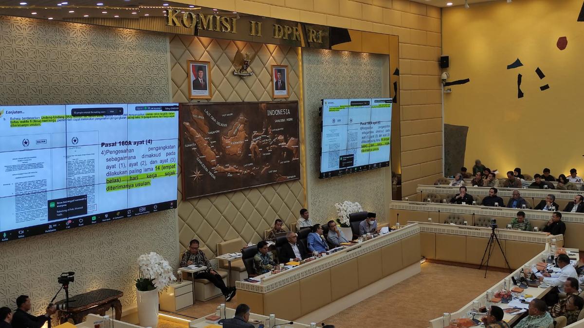 DPR Dorong KemenPANRB-BKN Selesaikan Proses Rekrutmen CPNS dan PPPK