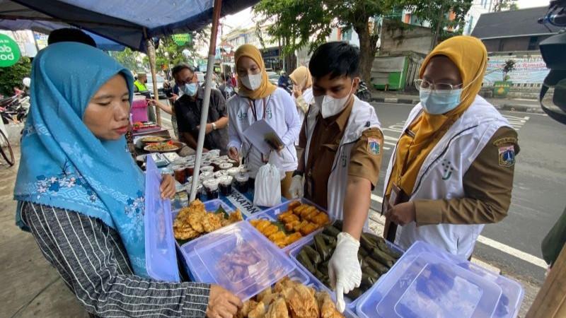 Kemenkes Awasi Pangan Ramadan, Benarkah Semua Aman?