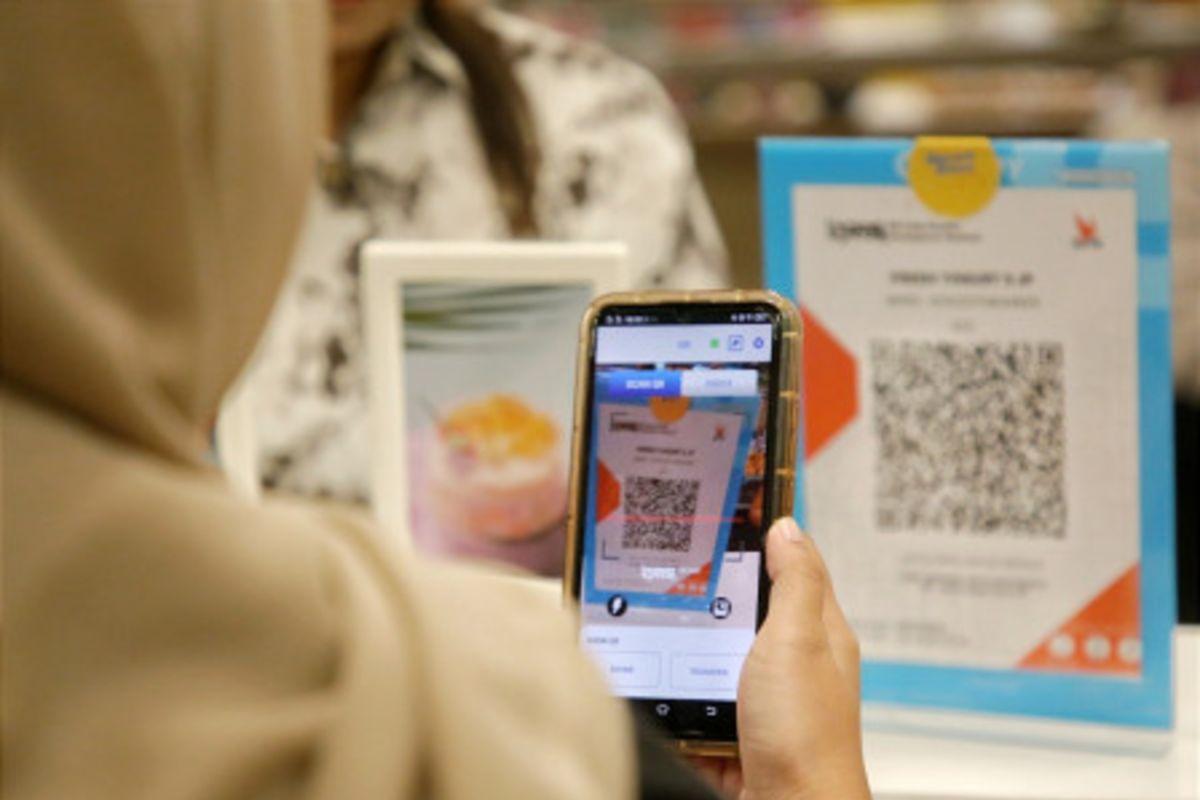 Begini Alasannya, Pengguna Iphone Belum Bisa Gunakan QRIS Tap