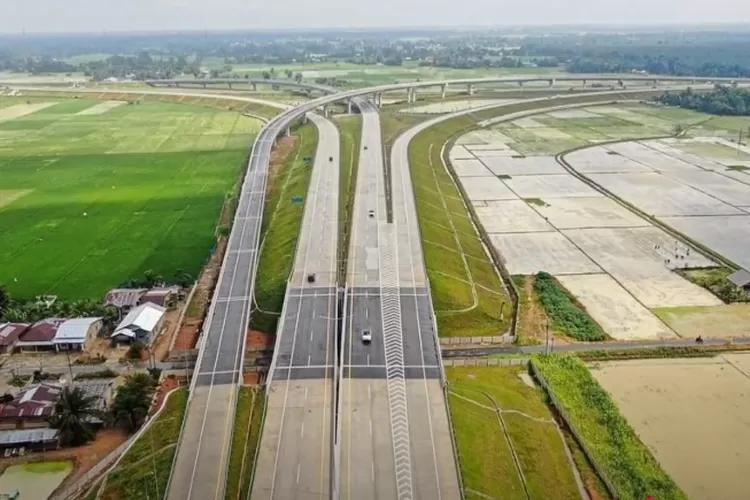 Kementerian PU Pastikan Tol Trans Sumatra Siap Layani Pemudik Lebaran 2025