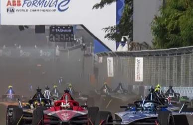 Formula E Jakarta 2025 Digelar Satu Hari, Kenapa?