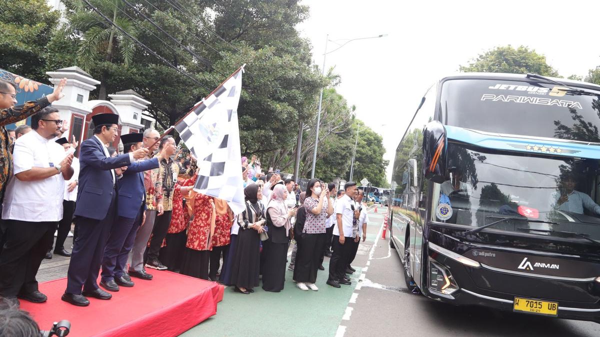 Kementerian Agama Lepas Ratusan Peserta Program Mudik Gratis 1446 H/2025 M