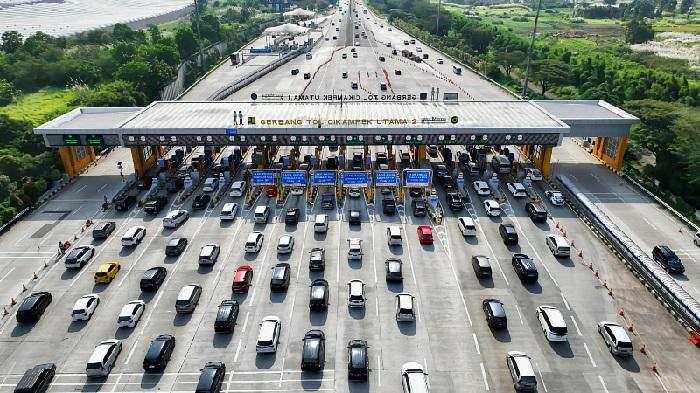 Arus Mudik 2025: Contraflow dan One Way Mulai Diterapkan di Tol Trans Jawa