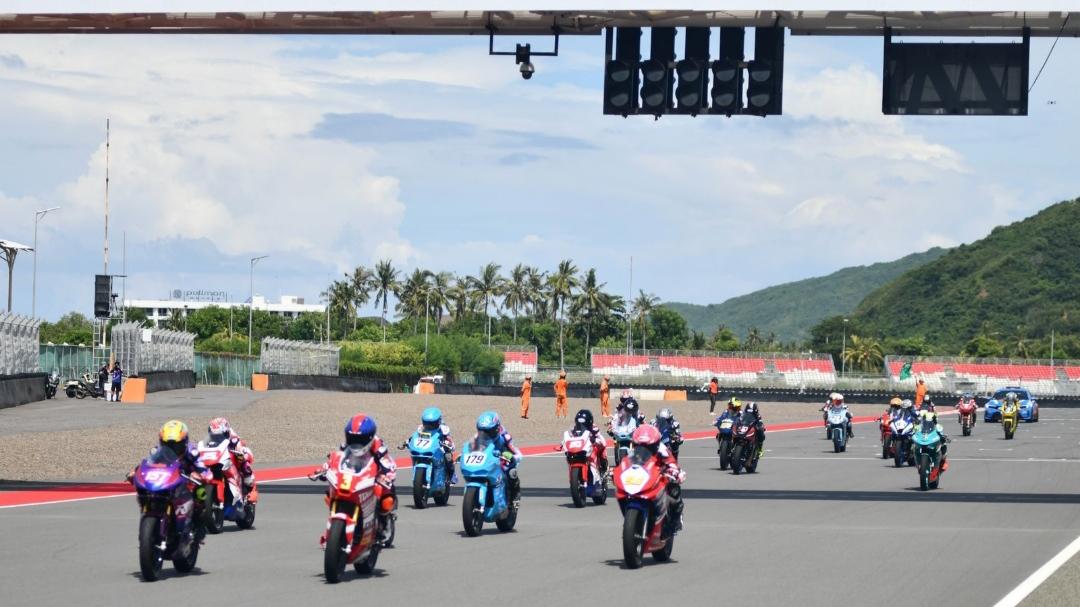 Pecah Rekor, Pembalap Nasional Antusias ikuti Pertamina Mandalika Racing Series 2025 Putaran Pertama