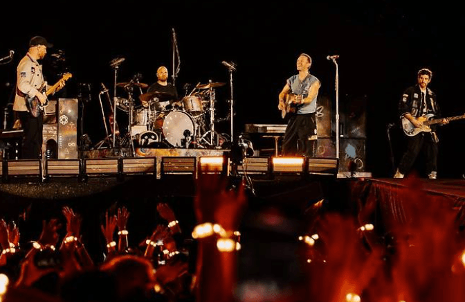 Coldplay Suguhkan Konser Spektakuler di Goyang, Korea Selatan