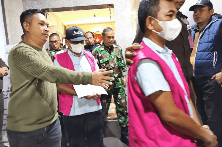 Mantan Bupati Lampung Timur Jadi Tersangka Kasus Korupsi Proyek Penataan Gerbang Rumah Jabatan