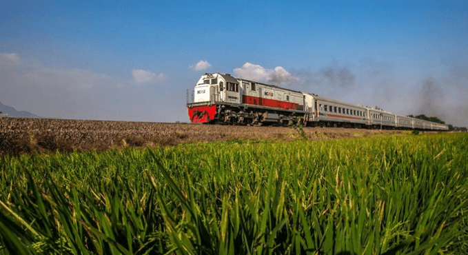 Ada Kereta Tambahan di Libur Paskah, Cek Rute dan Jadwalnya di Aplikasi KAI